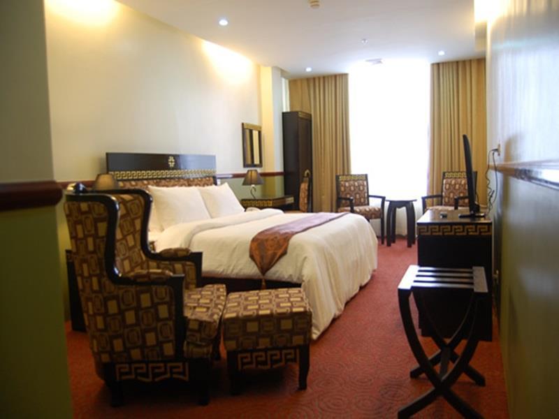 Manila Crown Palace Hotel Екстериор снимка